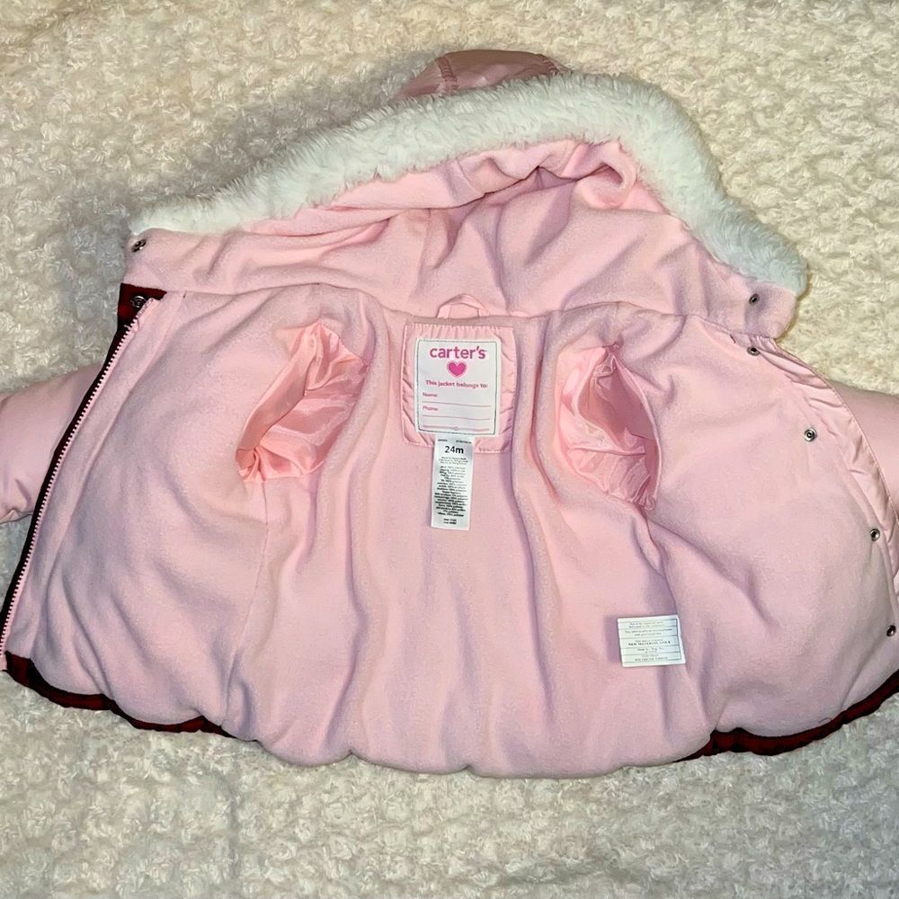 Carter’s Puffer Coat   - Picture 3 of 4